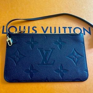 Never full pochette empreinte noir